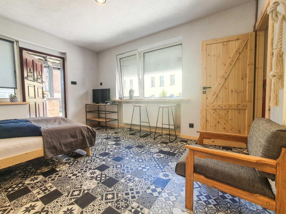Hostel Mazurska 8A Ольштын Экстерьер фото