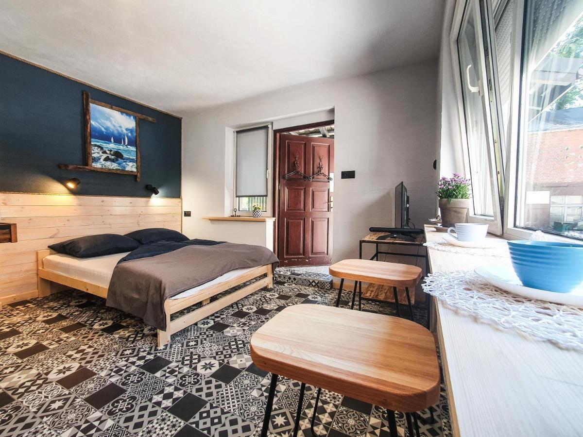 Hostel Mazurska 8A Ольштын Экстерьер фото