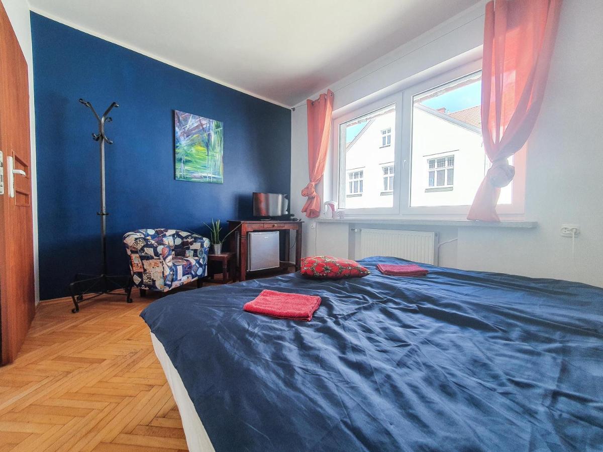 Hostel Mazurska 8A Ольштын Экстерьер фото