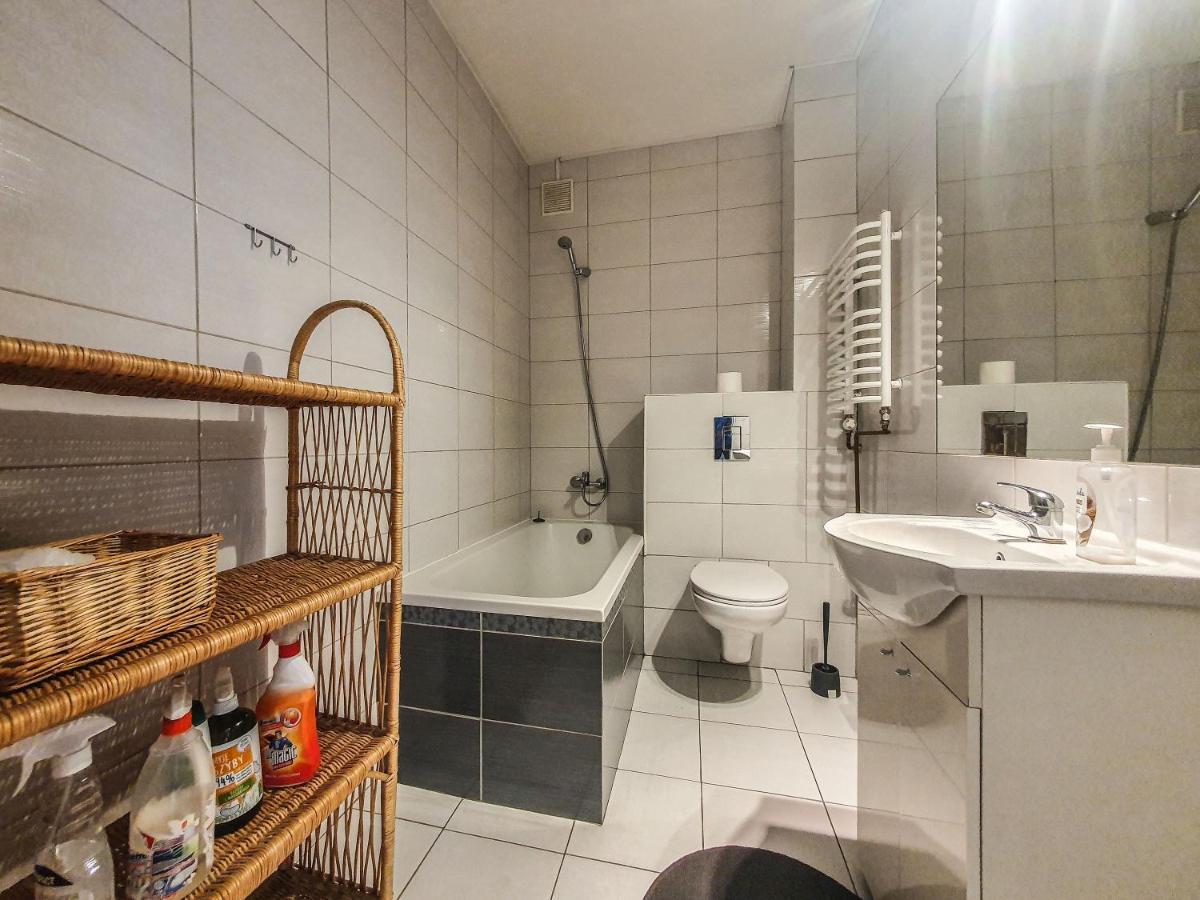 Hostel Mazurska 8A Ольштын Экстерьер фото