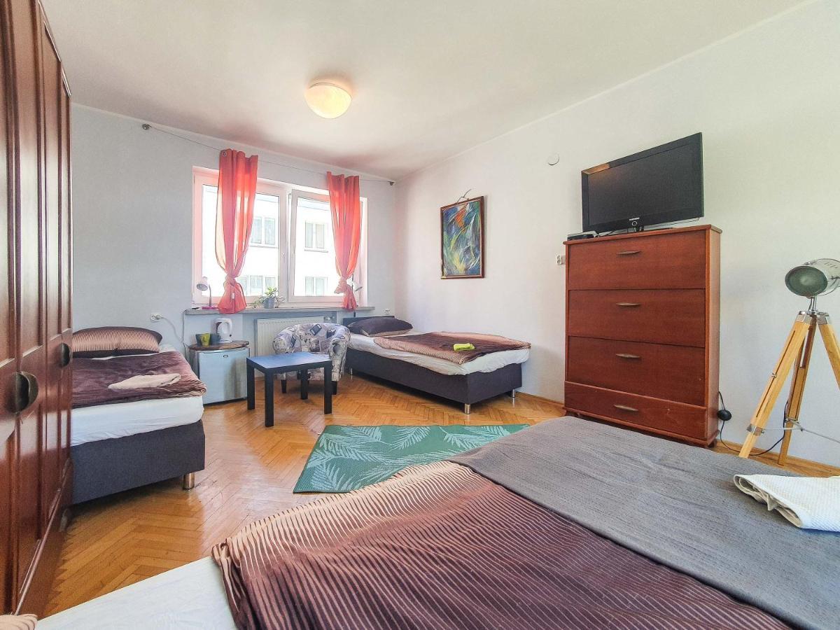 Hostel Mazurska 8A Ольштын Экстерьер фото