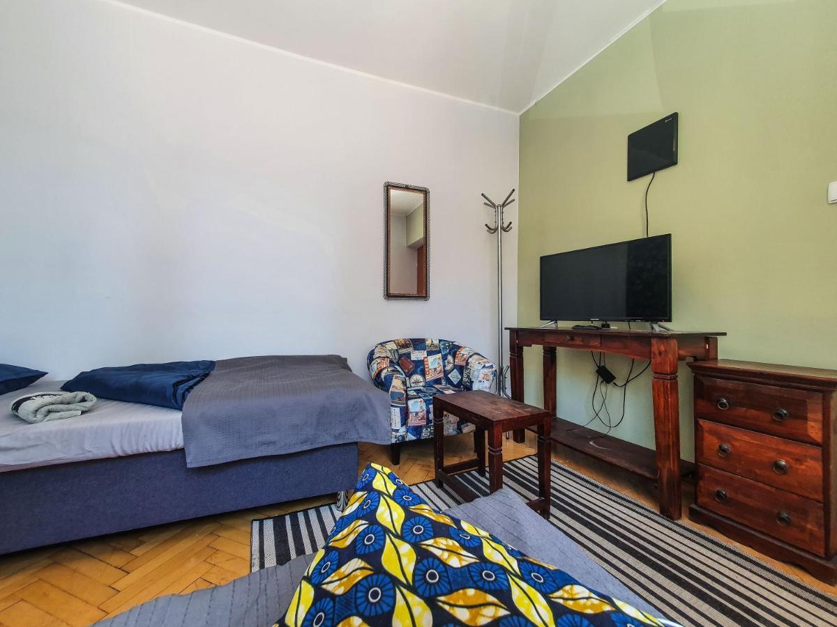 Hostel Mazurska 8A Ольштын Экстерьер фото